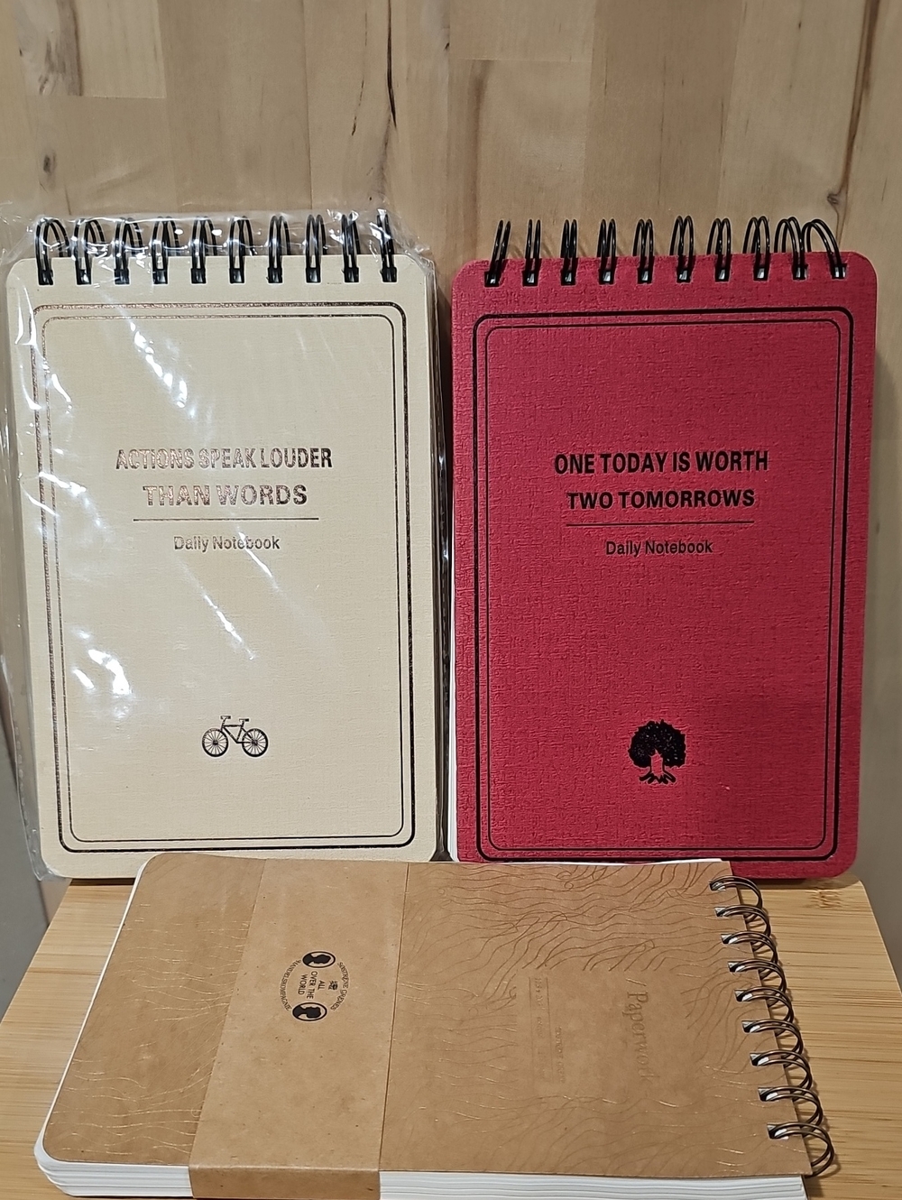 Set of 3 Spiral Daily Notebooks - Cream & Red & Tan